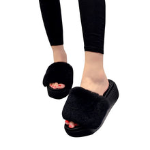Load image into Gallery viewer, Faux Fur Slippers